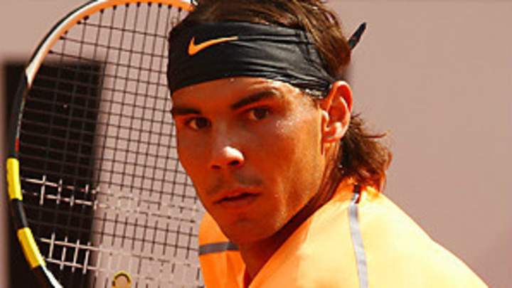 Djokovic gets past Federer, meets Nadal in Italian Open final