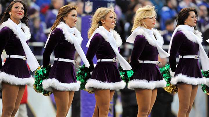 NFL Cheerleaders: Week 16 NFL Cheerleaders: Week 16