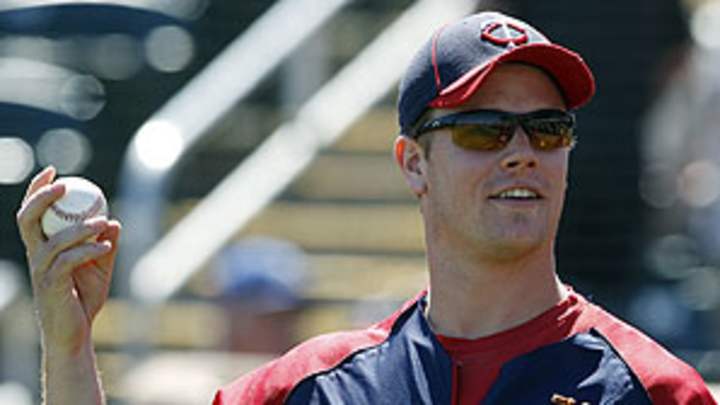 For Morneau and Bay, fog of concussions is slowly lifting