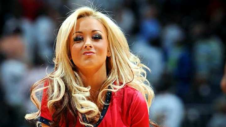 Hawks A-Town Dancers