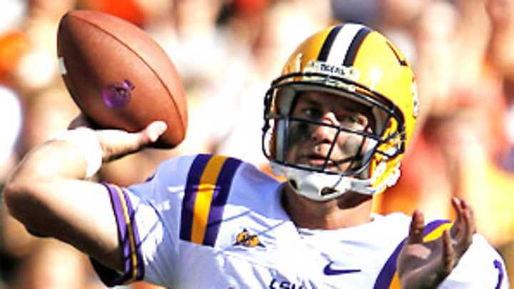 Tigers' Lee went from backup to SEC's most efficient quarterback Tigers' Lee went from backup to SEC's most efficient quarterback