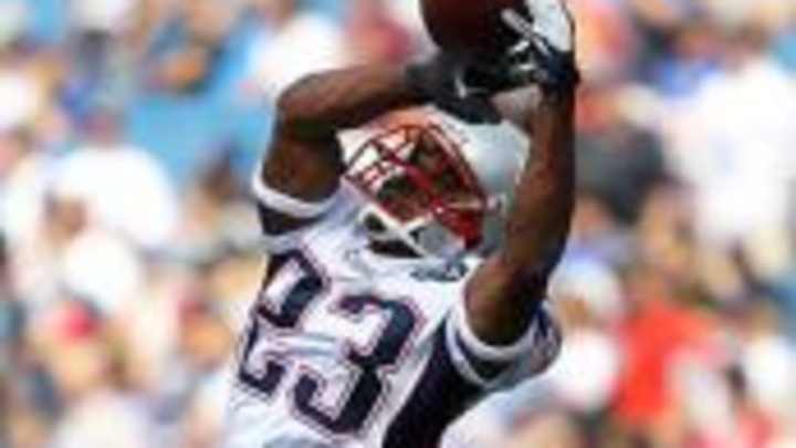 Patriots release cornerback Leigh Bodden