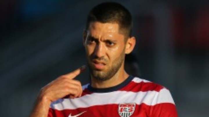 Clint Dempsey transfers to Tottenham