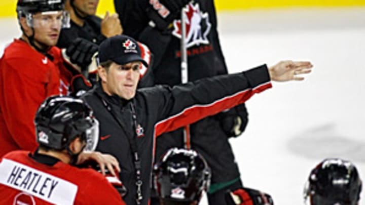 It's Christmas in August for Team Canada coach Mike Babcock