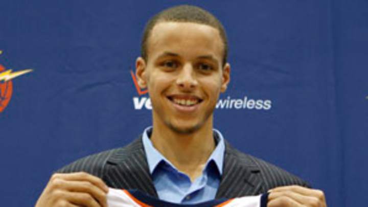 Rookie Stephen Curry gets rude awakening in Warriors dysfunction