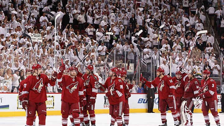 'Muddy' Coyotes and their sale move on 'Muddy' Coyotes and their sale move on