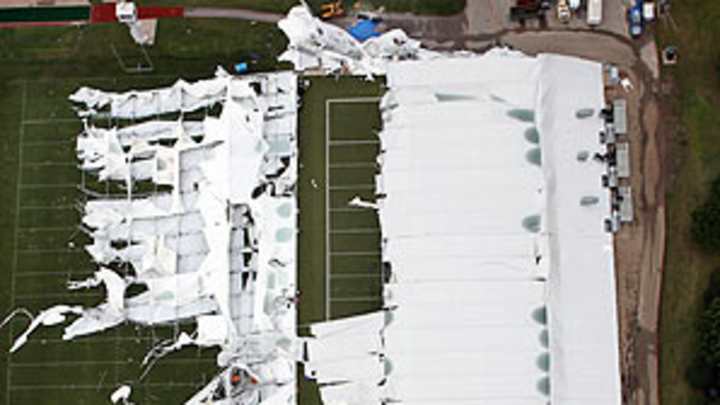 Who's responsible for collapse of Cowboys' indoor practice facility? Who's responsible for collapse of Cowboys' indoor practice facility?