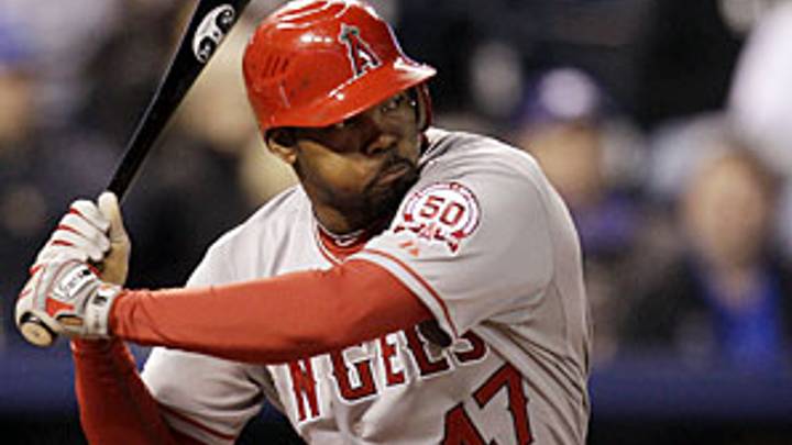 Kinsler, Kendrick flex muscles early Kinsler, Kendrick flex muscles early
