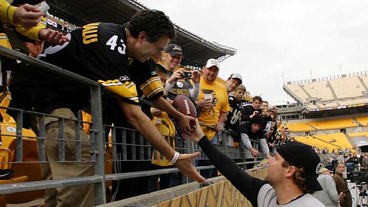 Ben Roethlisberger Outside the Huddle