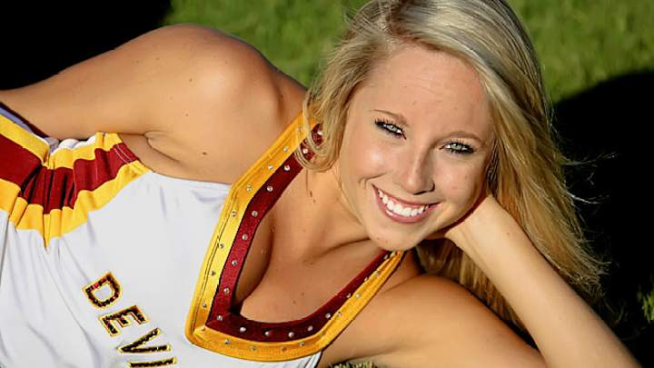 Cheerleader of the Week Cheerleader of the Week