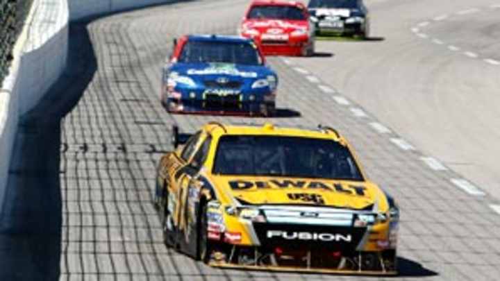 Time to put the sprint back in NASCAR's Sprint Cup