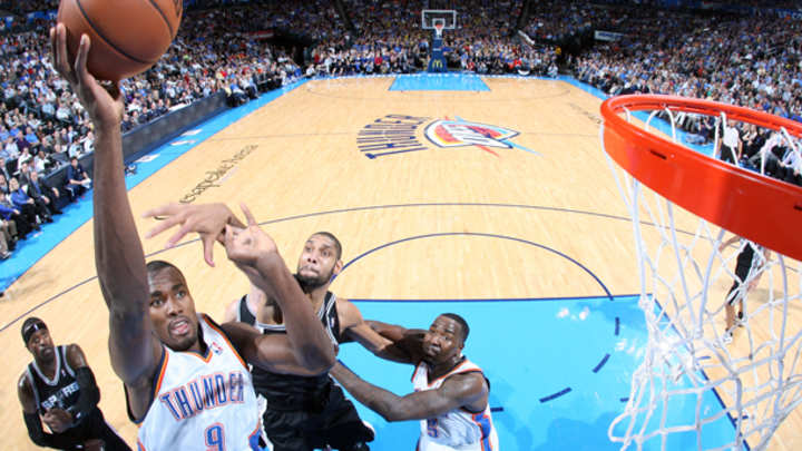 Three-Pointers: Relentless Ibaka carries Thunder past Spurs