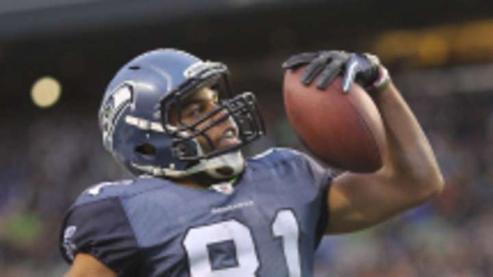 Golden Tate has broken hand, will return to Seahawks for training camp