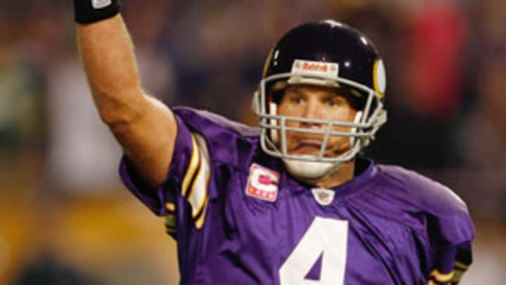 Brett Favre's start for Vikings has been painful for Packers fans