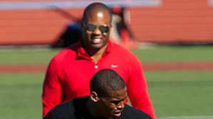 Whitfield making a name for himself as a quarterback guru