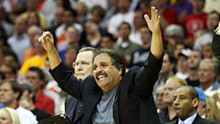 Van Gundy excels in unique fashion