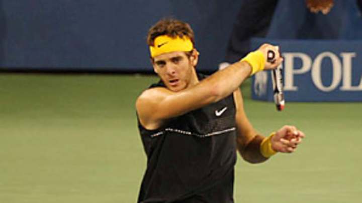 Del Potro stands up to Federer Del Potro stands up to Federer