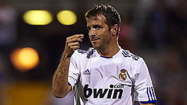 Van der Vaart could be latest star rescued off Real Madrid scrap heap Van der Vaart could be latest star rescued off Real Madrid scrap heap