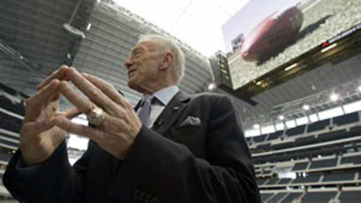 Boxing Roundtable: Was pass on Dallas a missed opportunity?