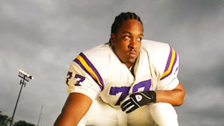 Consensus No. 1 recruit Henderson getting used to grueling process Consensus No. 1 recruit Henderson getting used to grueling process