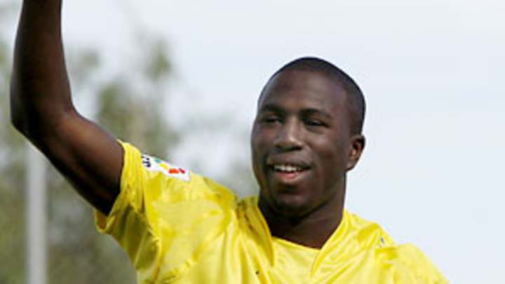 Villarreal reverses course, won't loan Altidore out