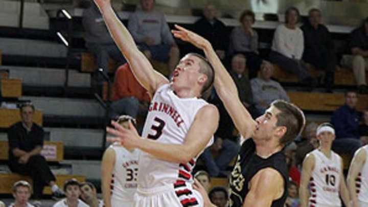 Jack Taylor scores 138 points for Grinnell