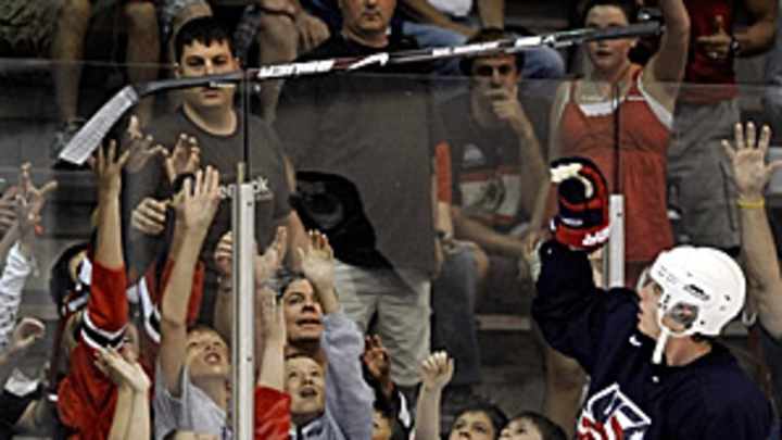 Patrick Kane apologizes in cab incident statement