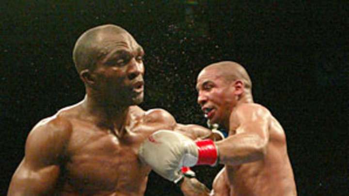 Super Six finalist Ward traveling old-fashioned road to stardom