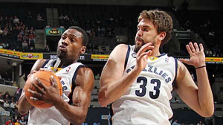 Court Vision: Grizzlies evolve beyond grit and grind; a most hideous offense