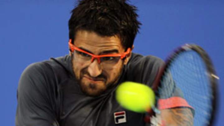 Murray loses to Tipsarevic in Abu Dhabi tournament Murray loses to Tipsarevic in Abu Dhabi tournament