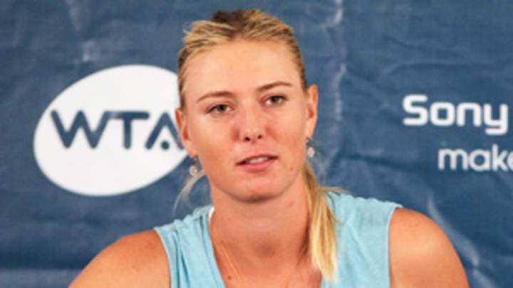 Maria Sharapova makes valiant attempt at blogging