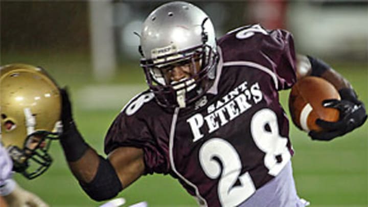 Tailback Huggins stars in new role as teacher for St. Peter's Prep Tailback Huggins stars in new role as teacher for St. Peter's Prep