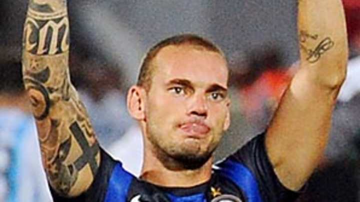 Inter president denies blackmailing Sneijder