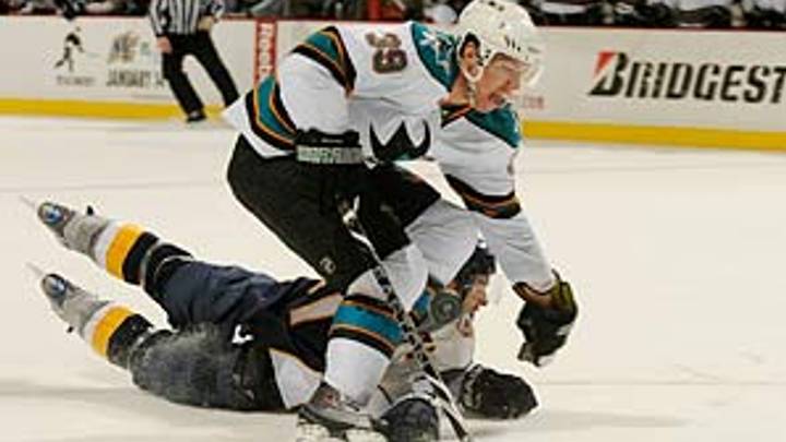 Crashing the Net: Stick with Sharks' Couture while he's hot