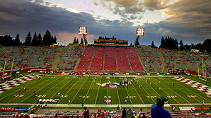 One man's quest to visit every NCAA D1 football stadium One man's quest to visit every NCAA D1 football stadium