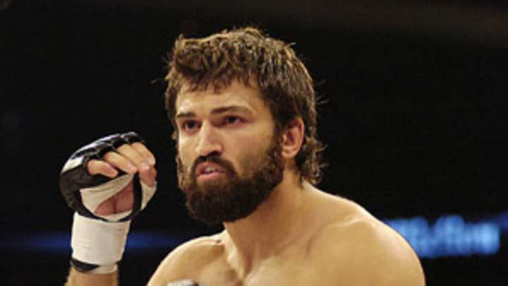 Arlovski eyes December return
