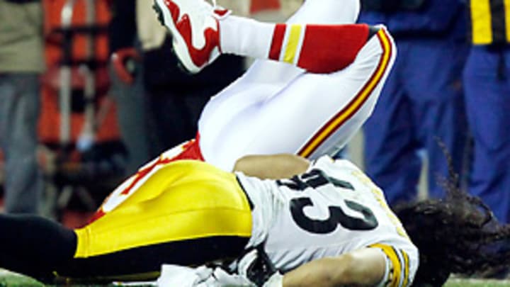 Troy Polamalu, LaMarr Woodley suffer injuries early in Week 5 Troy Polamalu, LaMarr Woodley suffer injuries early in Week 5