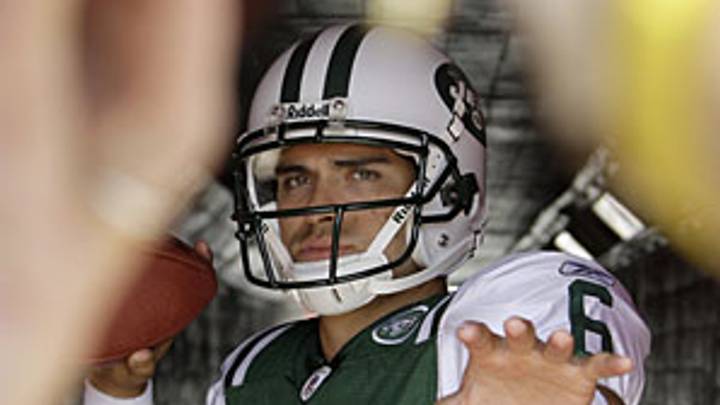 Rookie Watch: Jets' Sanchez could emerge as solid No. 2 option Rookie Watch: Jets' Sanchez could emerge as solid No. 2 option