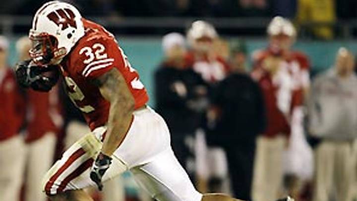 Clay, Wisconsin show future may be rosy in bowl win over Miami Clay, Wisconsin show future may be rosy in bowl win over Miami