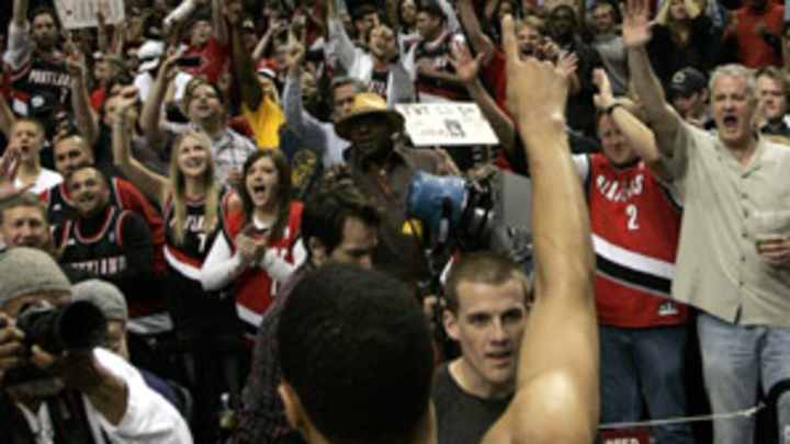Fast Breaks: Blazers vs. Mavericks, Game 4 Fast Breaks: Blazers vs. Mavericks, Game 4