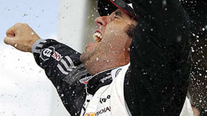 Elliott Sadler looks for new home amid economic downturn