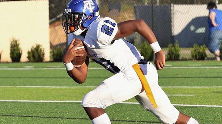 Treyaun Webb commits to Georgia, becomes first in 2023 recruiting class Treyaun Webb commits to Georgia, becomes first in 2023 recruiting class