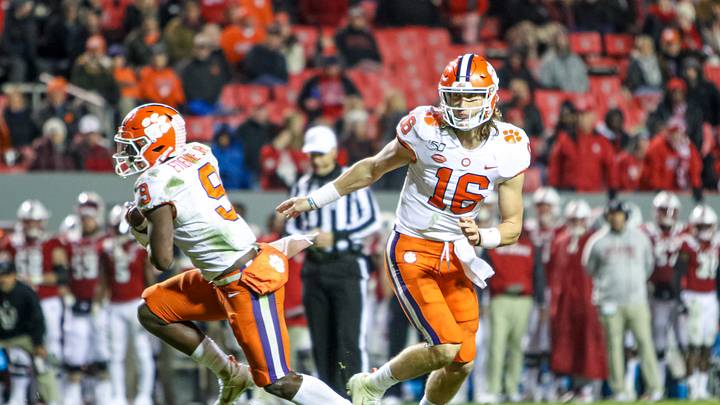Lawrence Named One of Sixteen Semifinalists For 2019 Davey O’Brien Award Lawrence Named One of Sixteen Semifinalists For 2019 Davey O’Brien Award