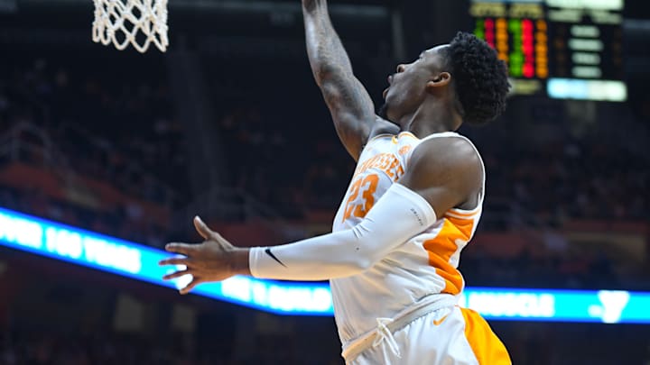 Bowden’s second half dominance propels Tennessee past Murray State