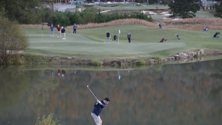 The Right Track: Shunning stuffy rules, a new nine-hole course promotes fun