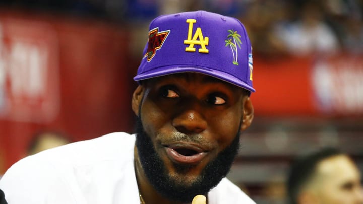 LeBron James: Tom Brady and I Will 'Play Until We Can't Walk No More' LeBron James: Tom Brady and I Will 'Play Until We Can't Walk No More'