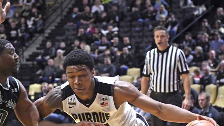 Boilermakers Run Away From Chicago State