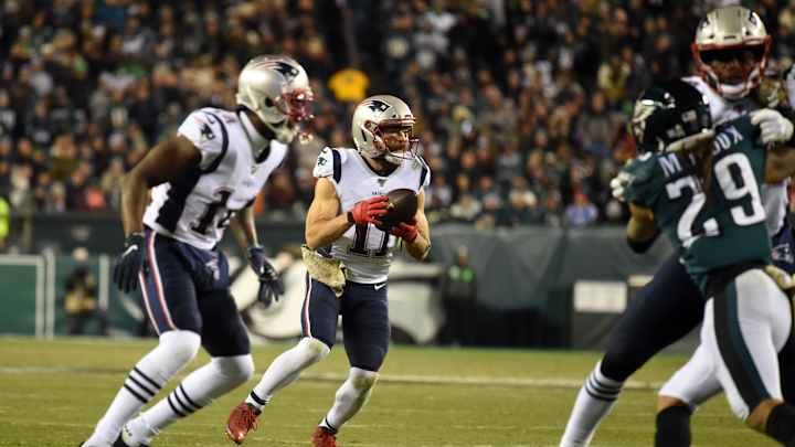 A TD Pass from Julian Edelman Catapulted Patriots past Eagles A TD Pass from Julian Edelman Catapulted Patriots past Eagles