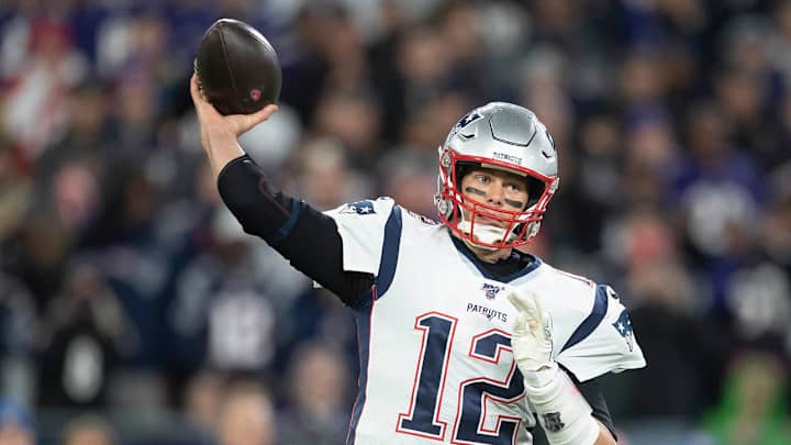 Tom Brady Says He's Frustrated With Patriots' Offense Tom Brady Says He's Frustrated With Patriots' Offense