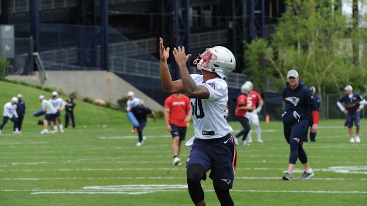 Here's How N'Keal Harry Performed in Patriots Debut vs. Eagles
